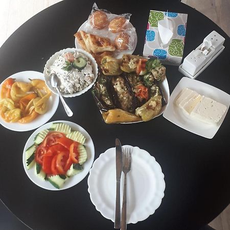 The Land Of Ararat Hotel เยเรวาน ภายนอก รูปภาพ